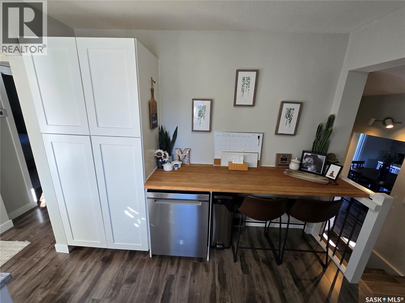 136 10th STREET NE, Weyburn — photo 24