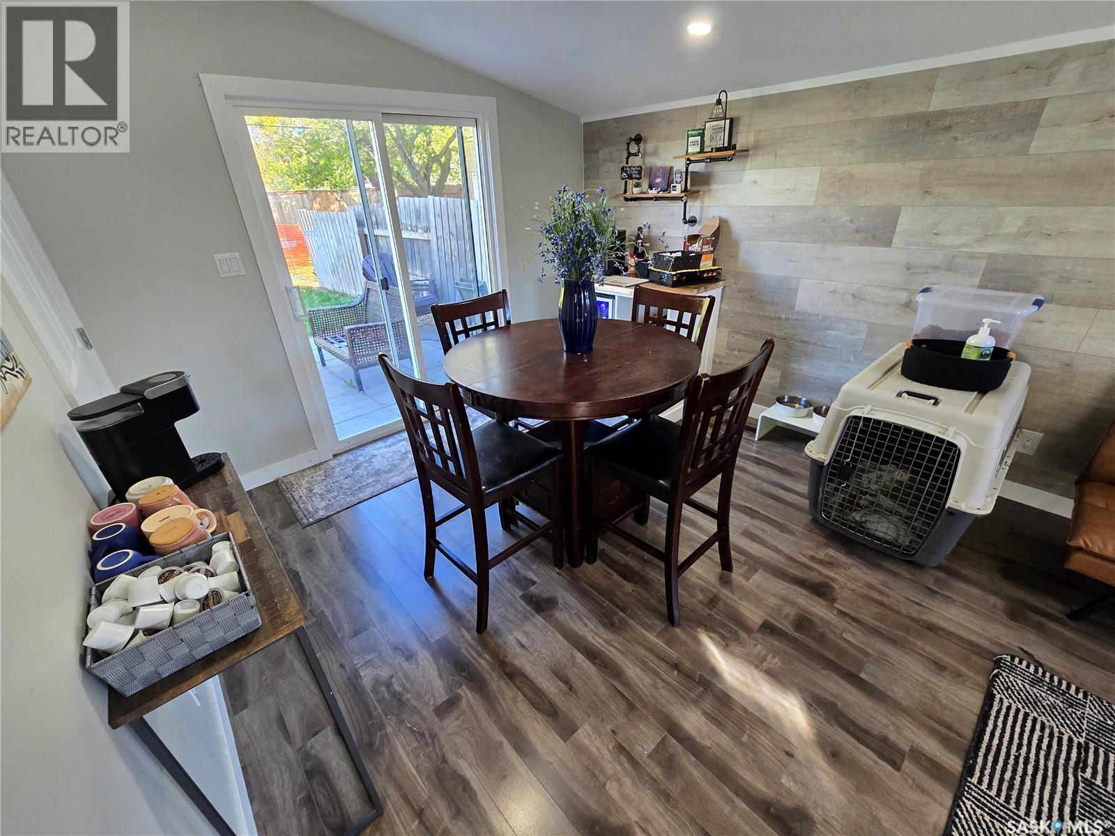 136 10th STREET NE, Weyburn — photo 27