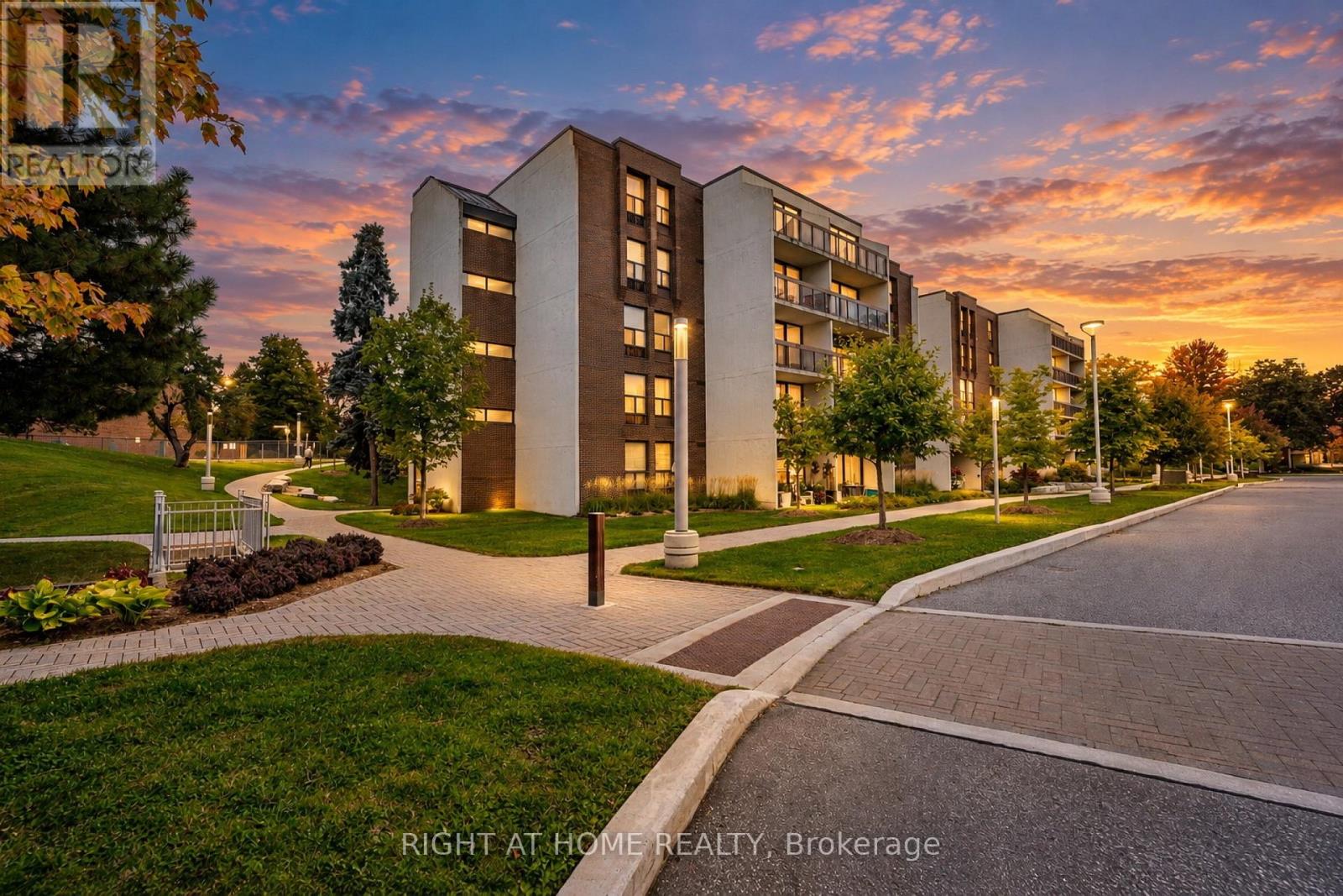 107 - 10 FASHION ROSEWAY, Toronto (Willowdale East) — photo 5