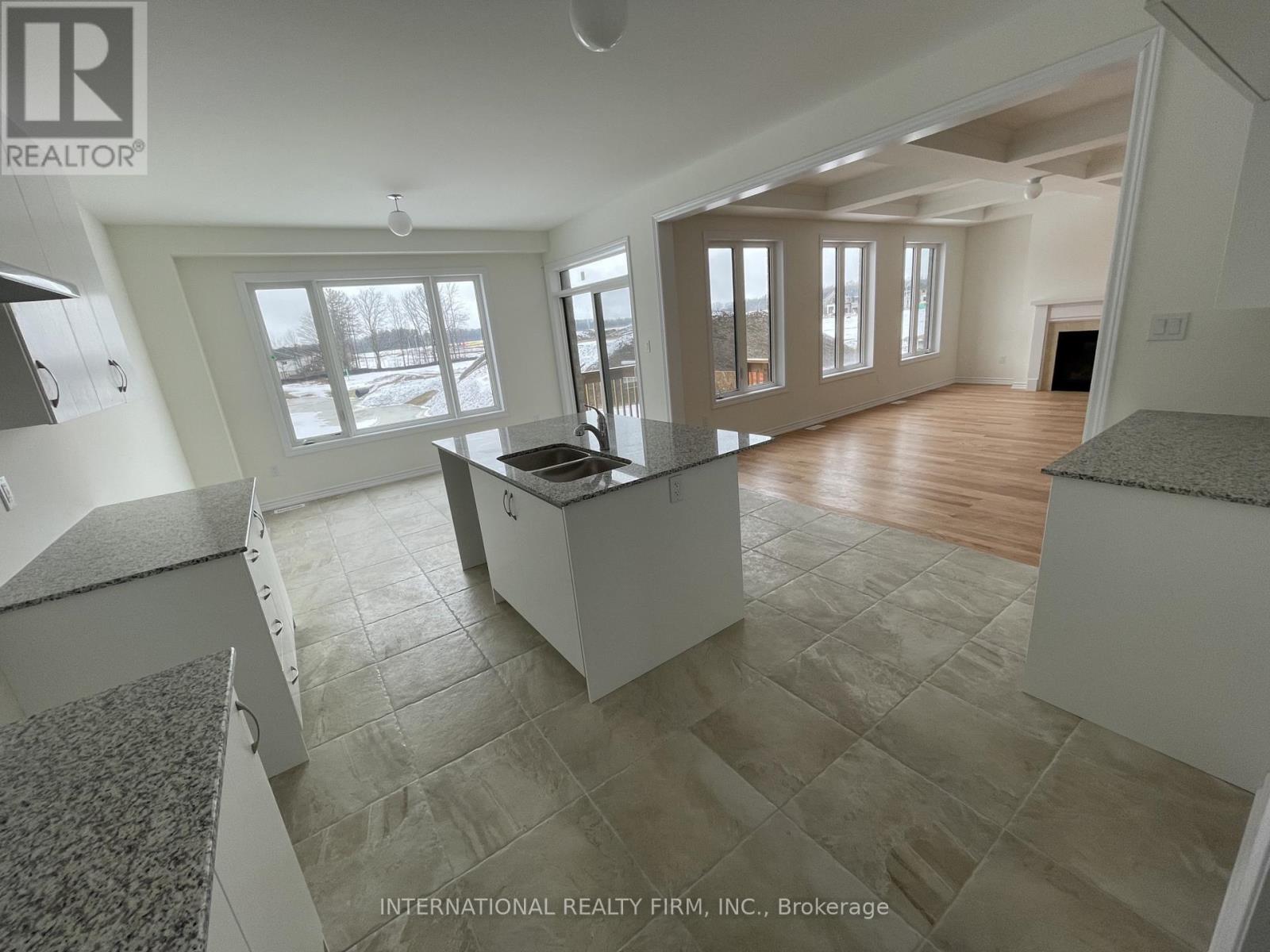 103 NOTTINGHAM ROAD, Barrie — photo 7