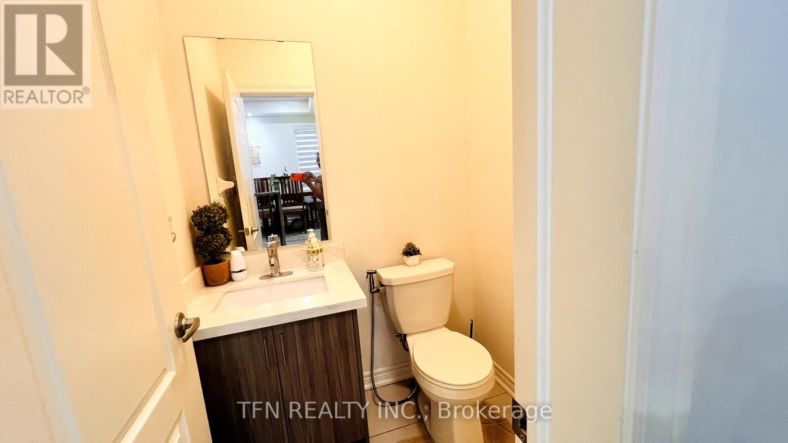 238 SKINNER ROAD - 12