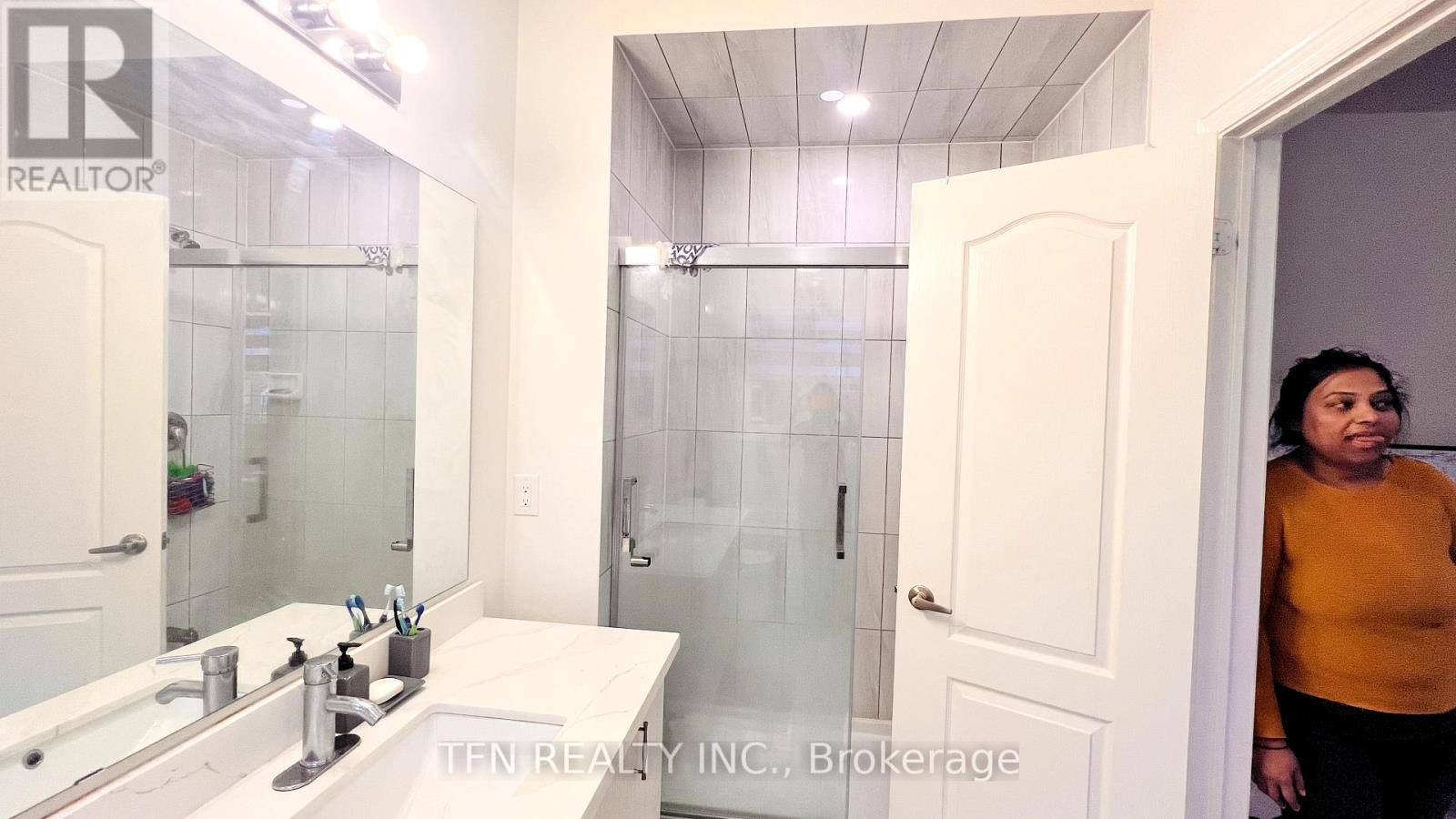 238 SKINNER ROAD - 22