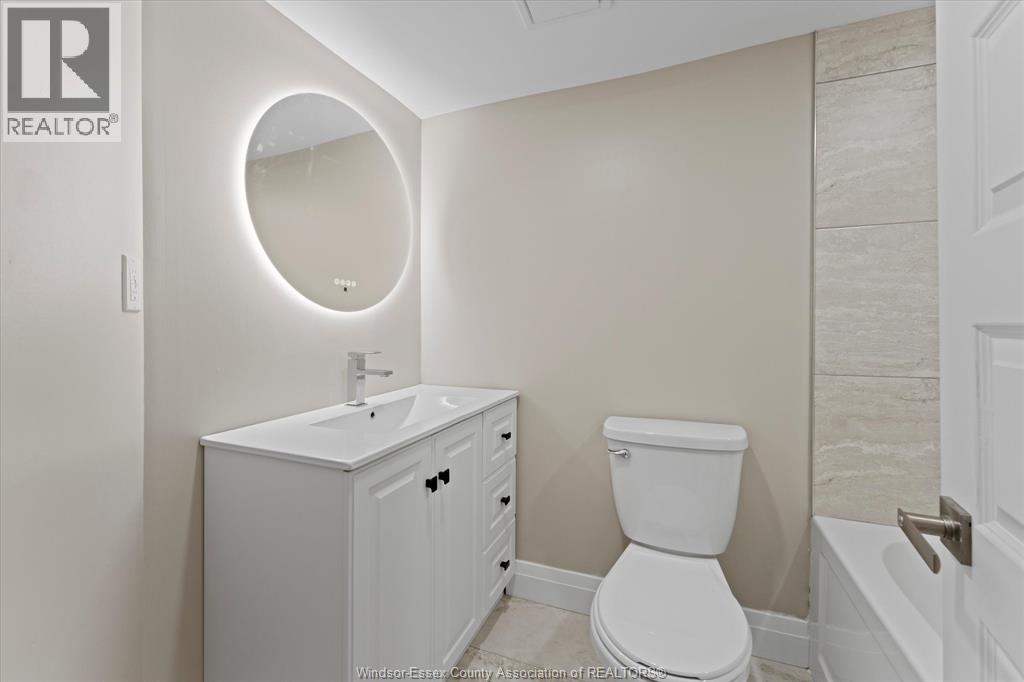 2858 DANDURAND - Image 30