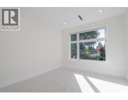 5301 3rd Avenue, Tsawwassen, BC V4M1E8 Photo 28