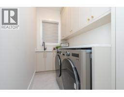 5301 3rd Avenue, Tsawwassen, BC V4M1E8 Photo 18