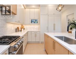 5301 3rd Avenue, Tsawwassen, BC V4M1E8 Photo 13