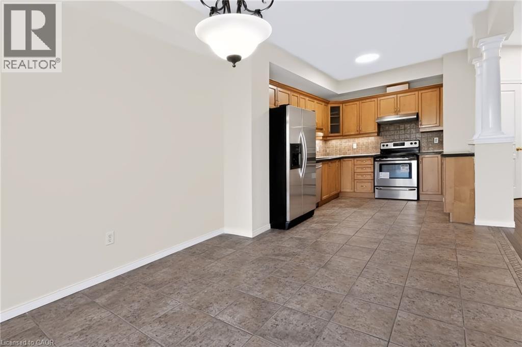 488 STONEHENGE Drive - 16