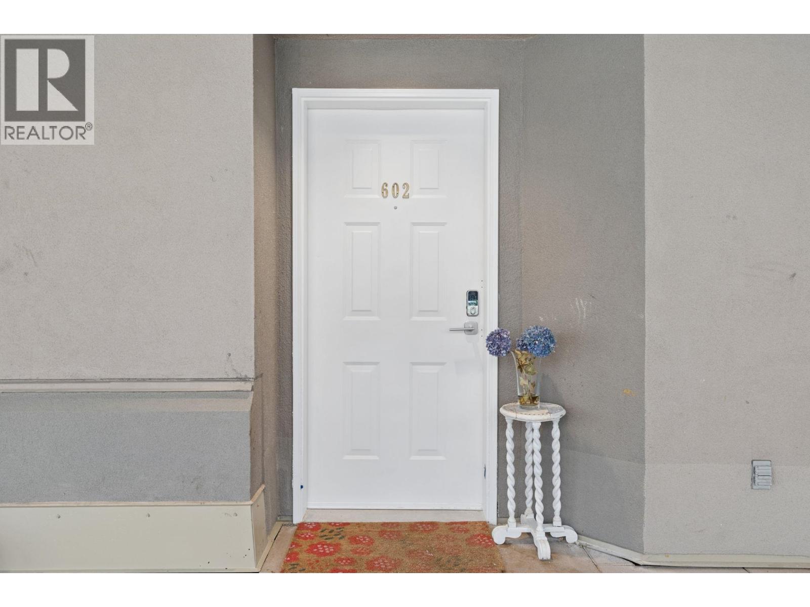 Photo of 602 1500 OSTLER COURT 36