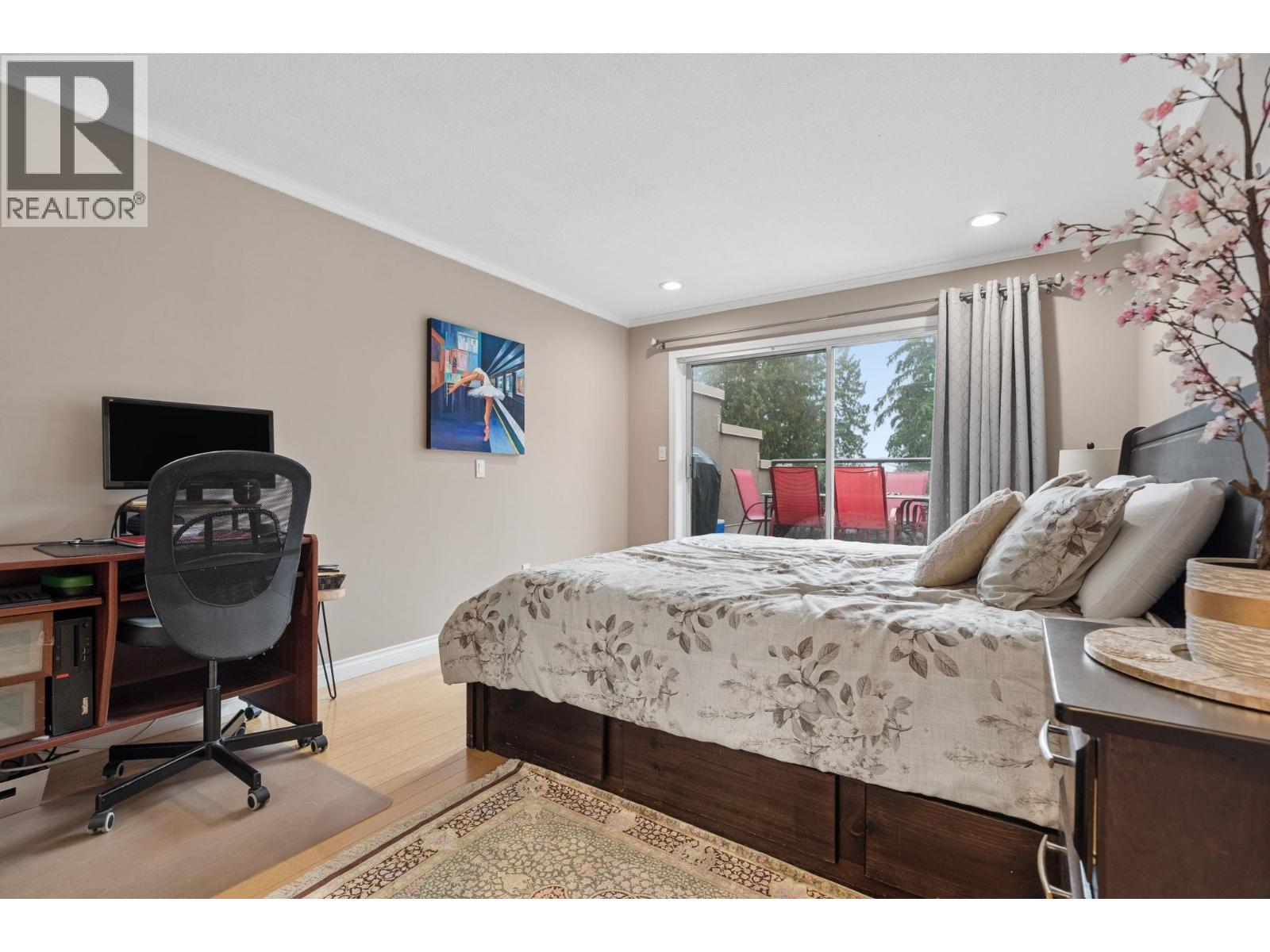 Photo of 602 1500 OSTLER COURT 26