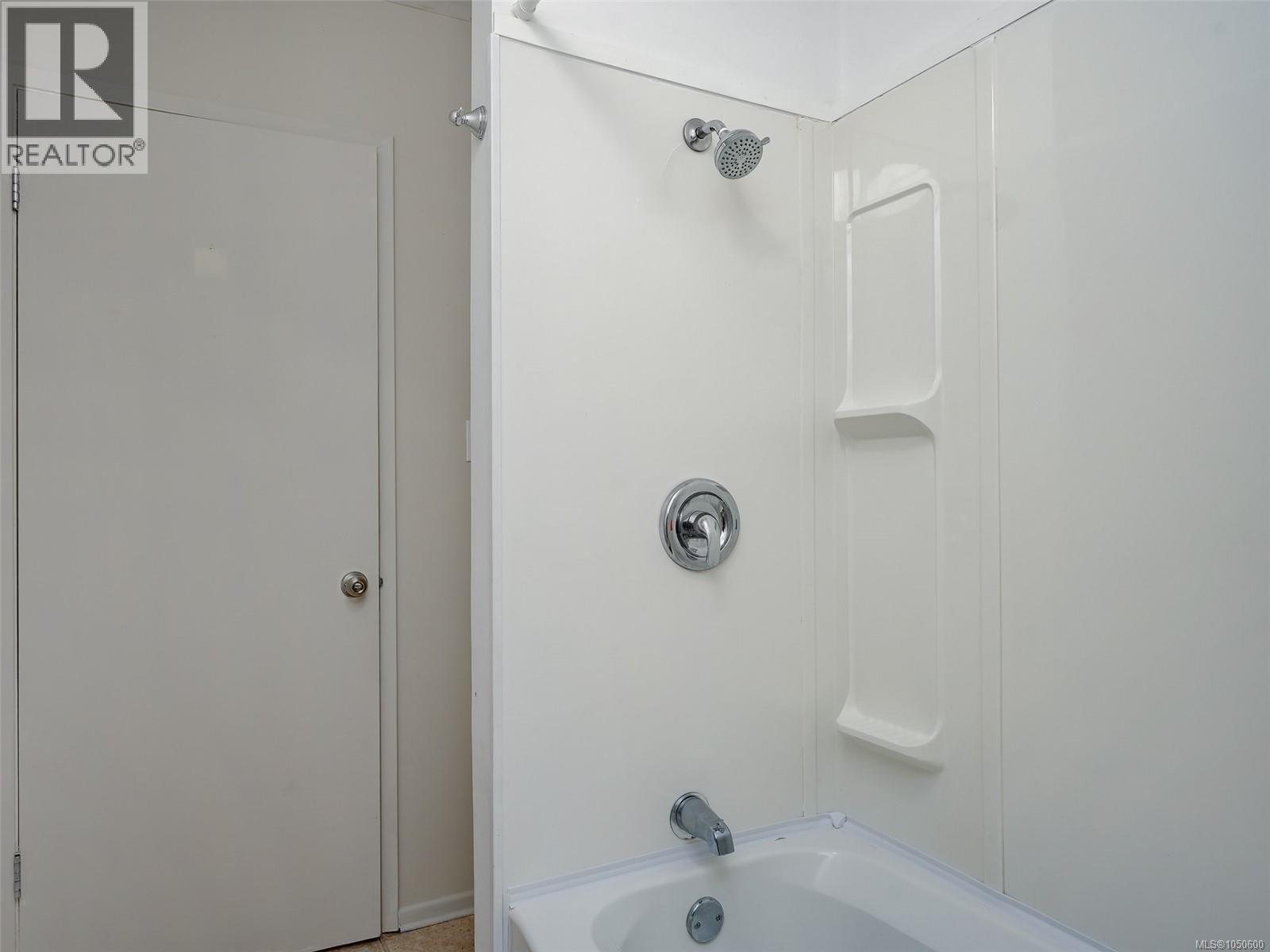  5190 Lochside Drive, Saanich