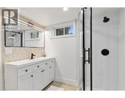 223 Margaret Avenue, Kitchener, ON N2H4J1 Photo 30