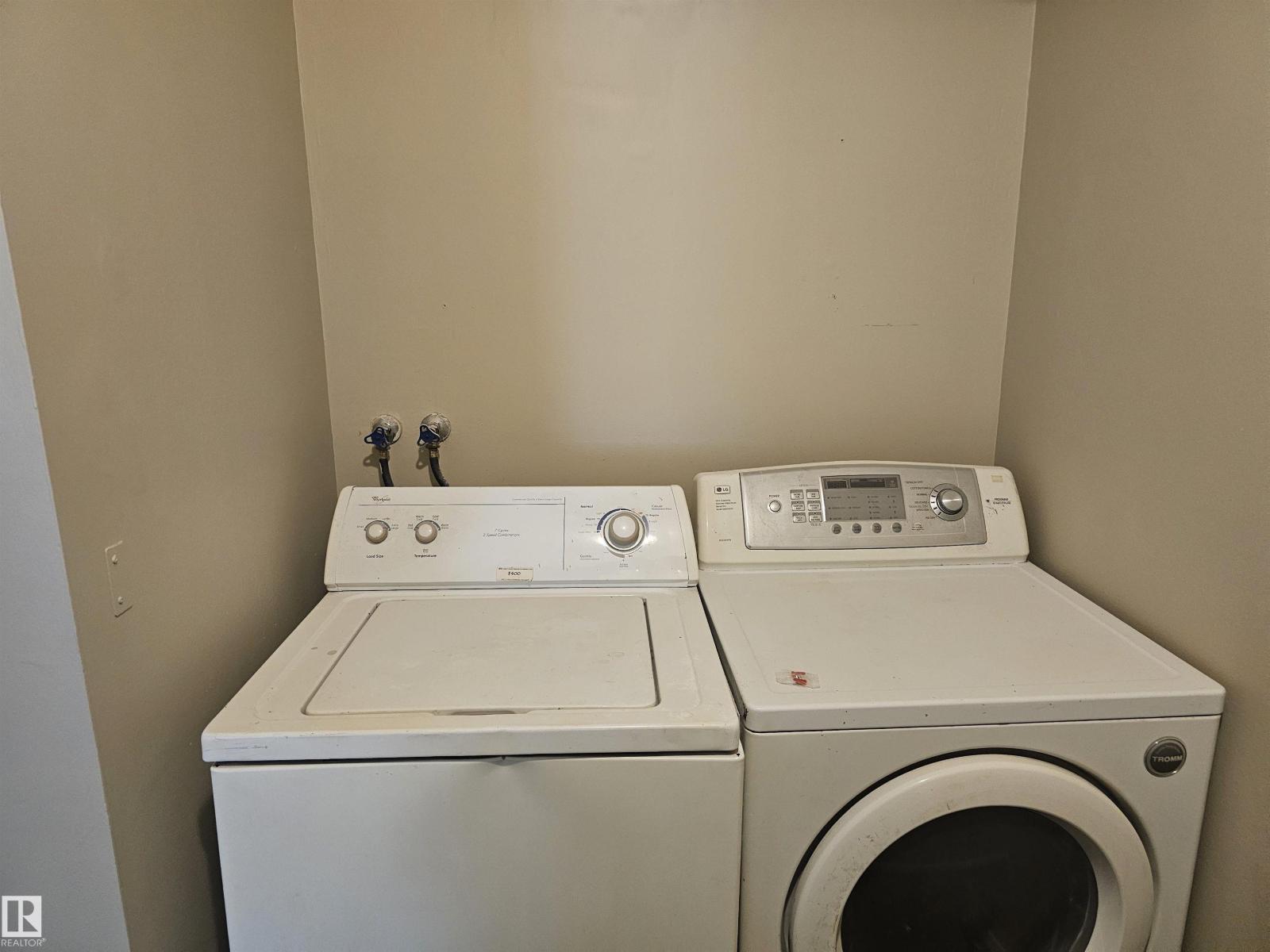 11822 39 ST NW - 11