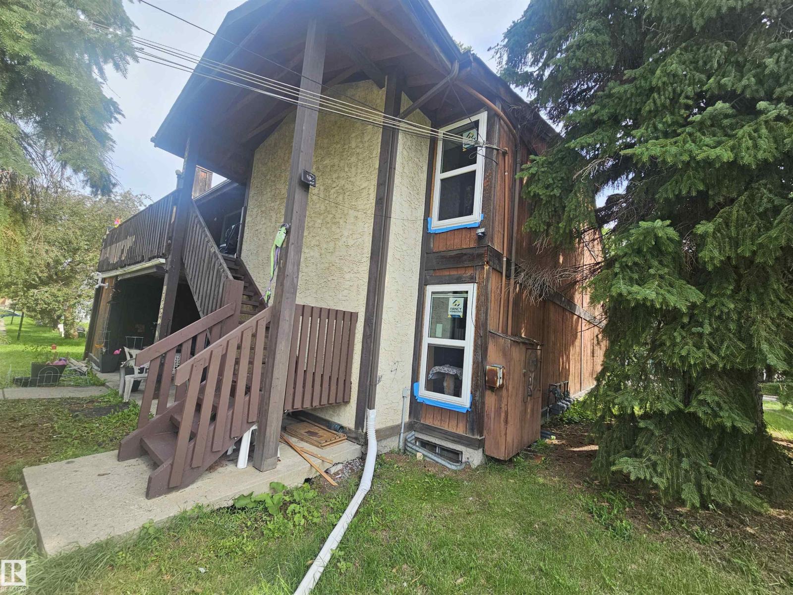11822 39 ST NW - 3