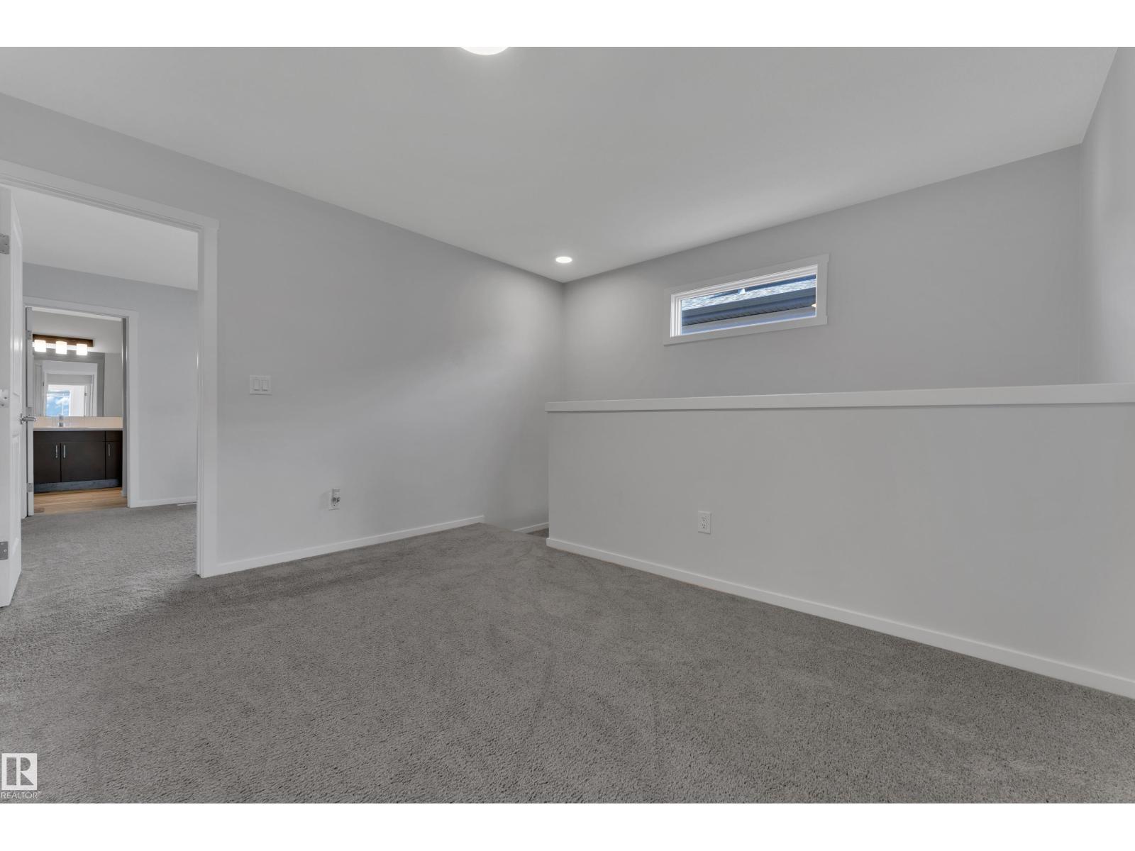 194 Sunwapta Way NW - 16