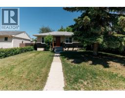 Kitchen - 5418 37 Street, Red Deer, AB T4N0W1 Photo 8