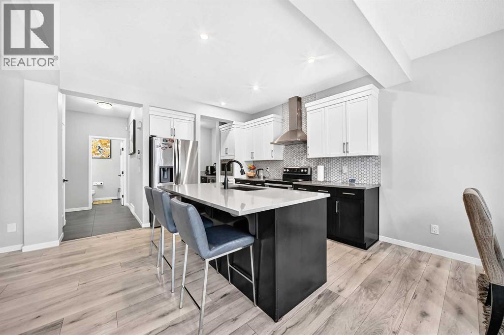 87 Nolancrest Circle NW, Calgary, Alberta, T3R0T8 — thumbnail 3