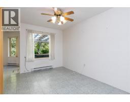 1205 Corcan Rd, Qualicum Beach, BC V9K2R6 Photo 17