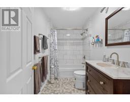2096 Kenneth Drive, Val Therese, ON P3P1S4 Photo 19
