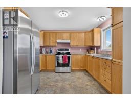 Kitchen - 2096 Kenneth Drive, Val Therese, ON P3P1S4 Photo 8