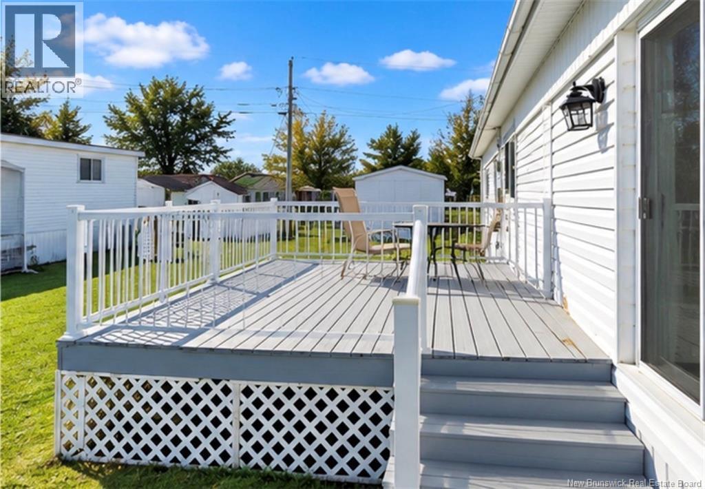 8 Tait Crescent - Image 5