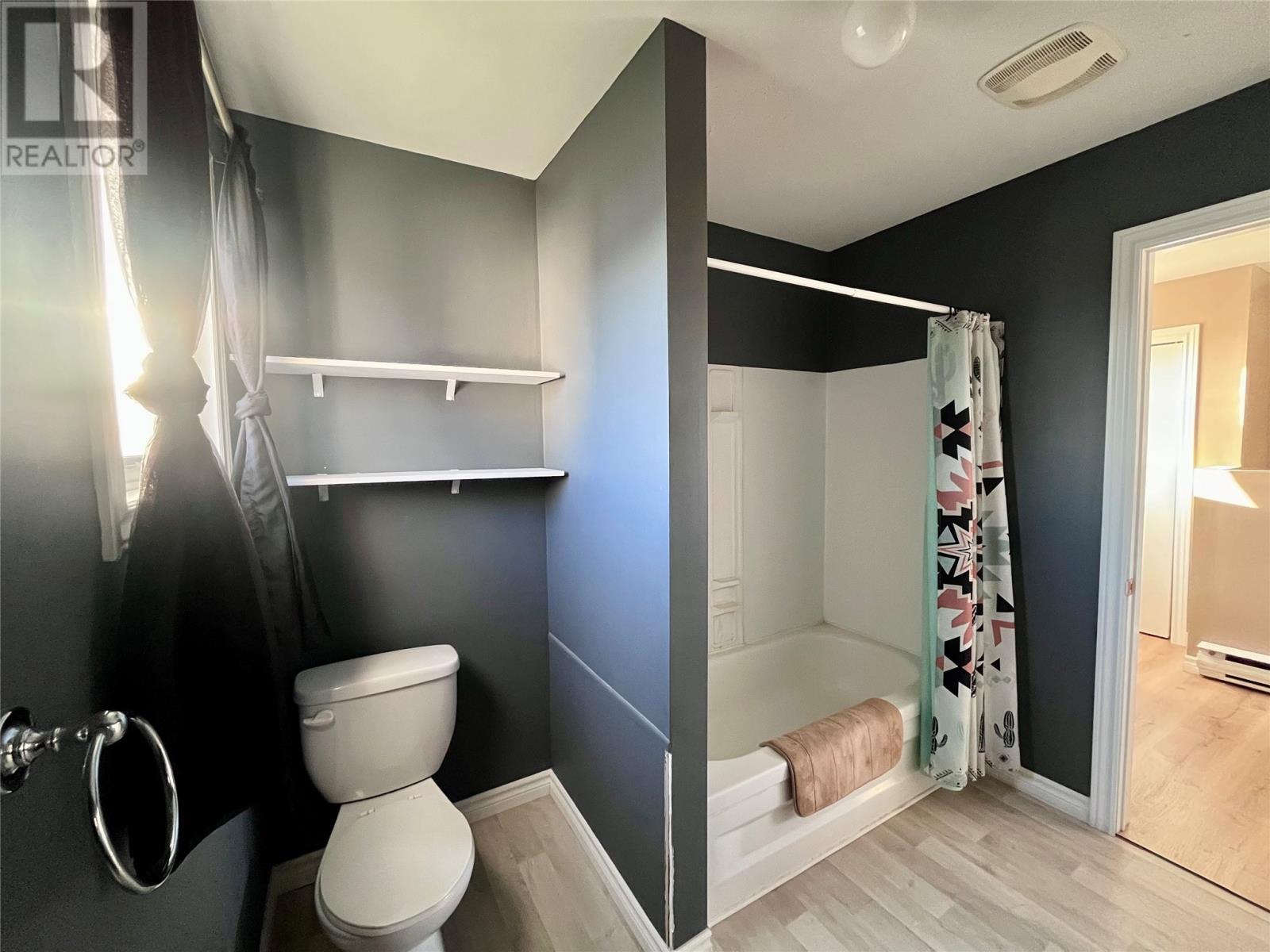 11A Camp Street - 9