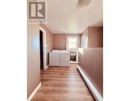 11A Camp Street thumbnail 11