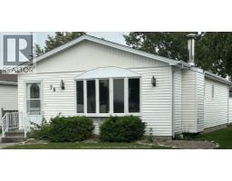 79 Parkside, Mcgregor, ON N0R1J0 Photo 10