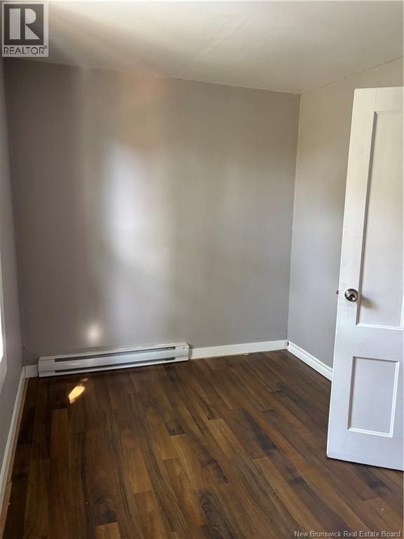 560 Queen Street - 13