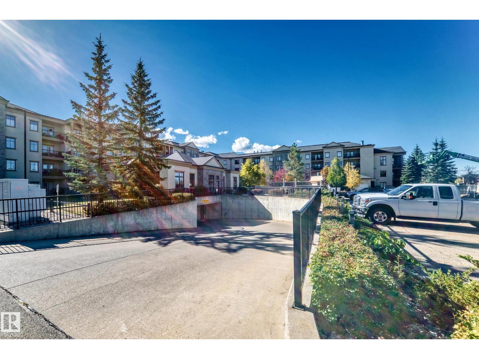 #436 160 MAGRATH RD NW - 52