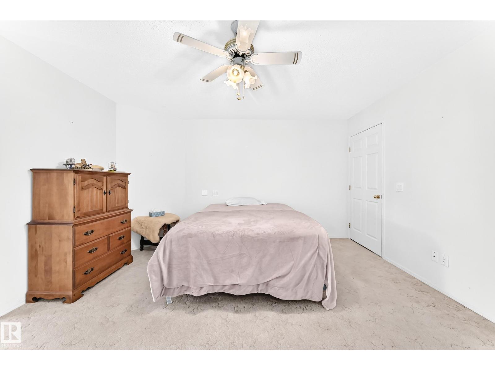 111 LAKESIDE PL - 21