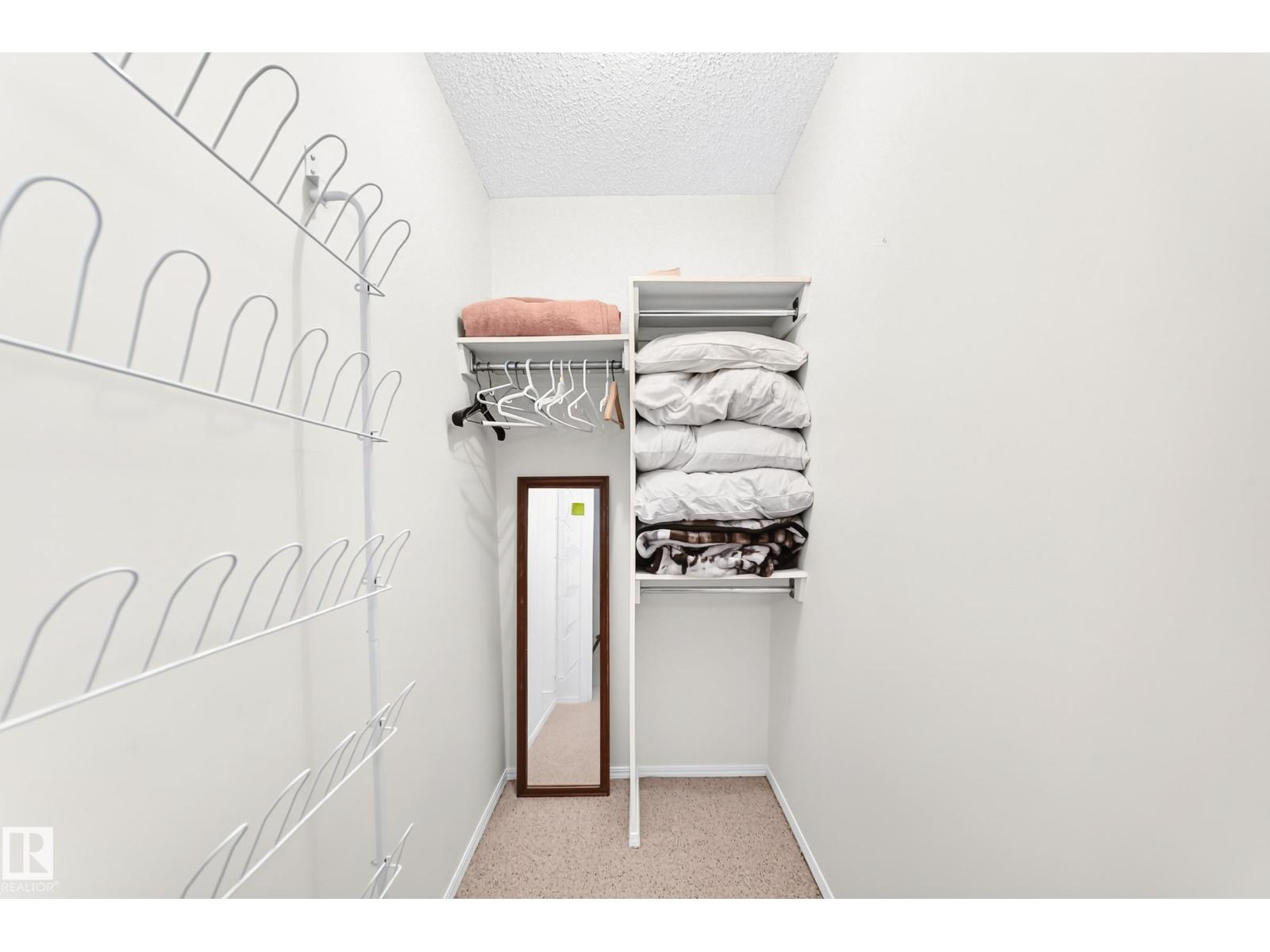111 LAKESIDE PL - 41