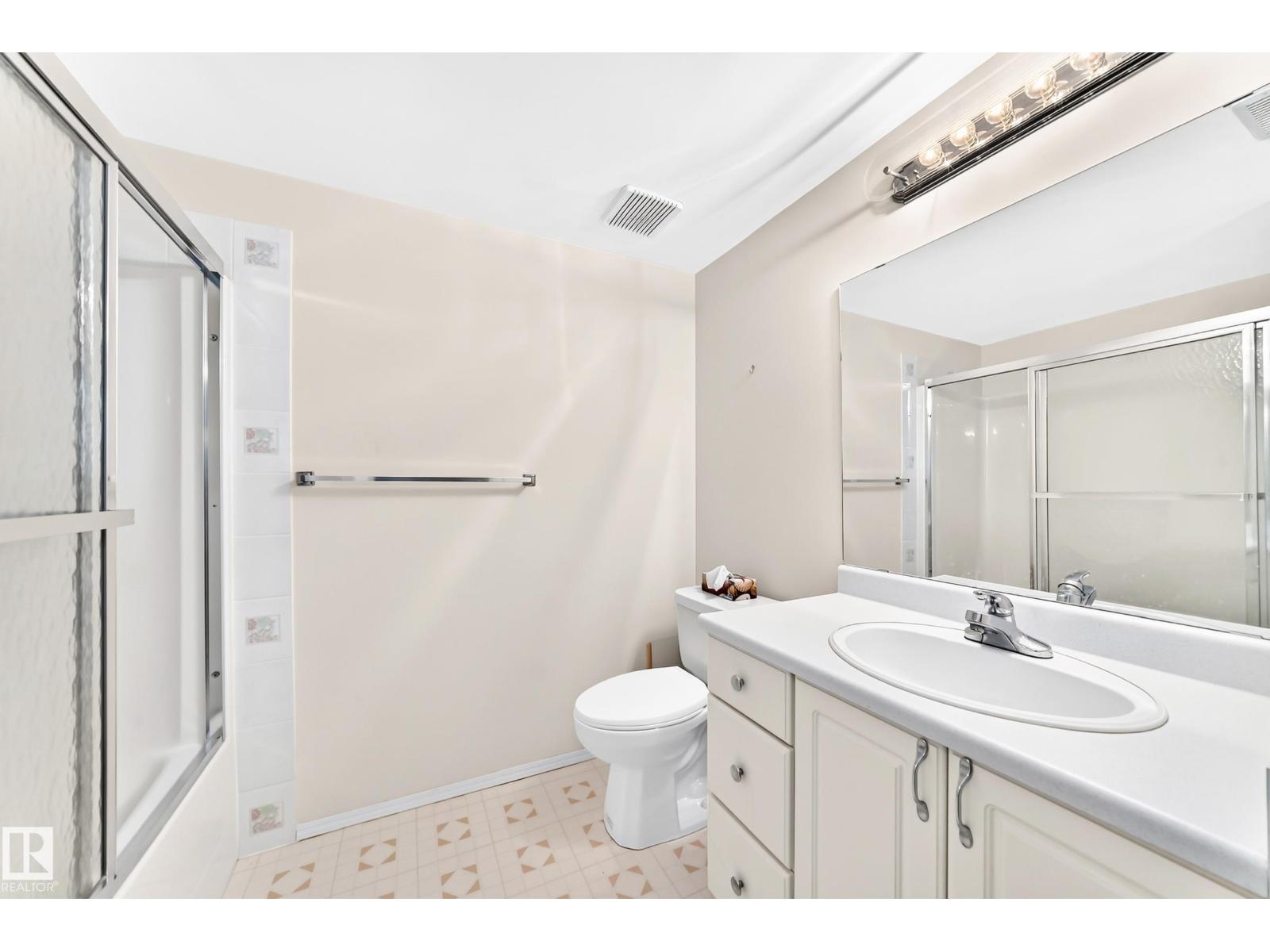 111 LAKESIDE PL - 42