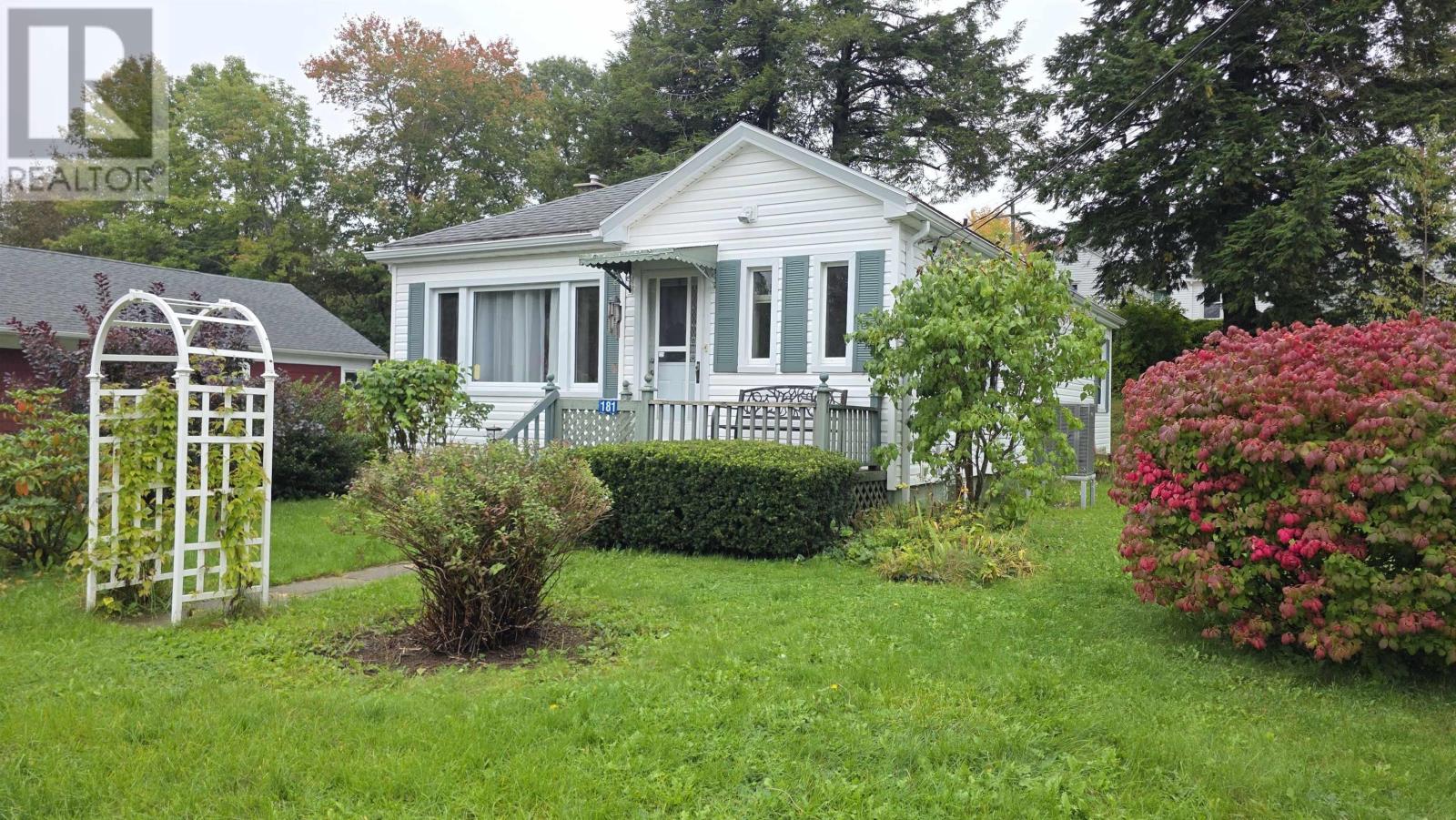 Property photo of 181 Crescent