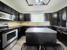 3pc Ensuite bath - 27 Olford Crescent, Winnipeg, MB R2P2H2 Photo 8