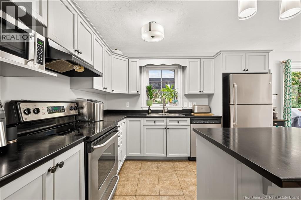 72 Devarenne Street - 11