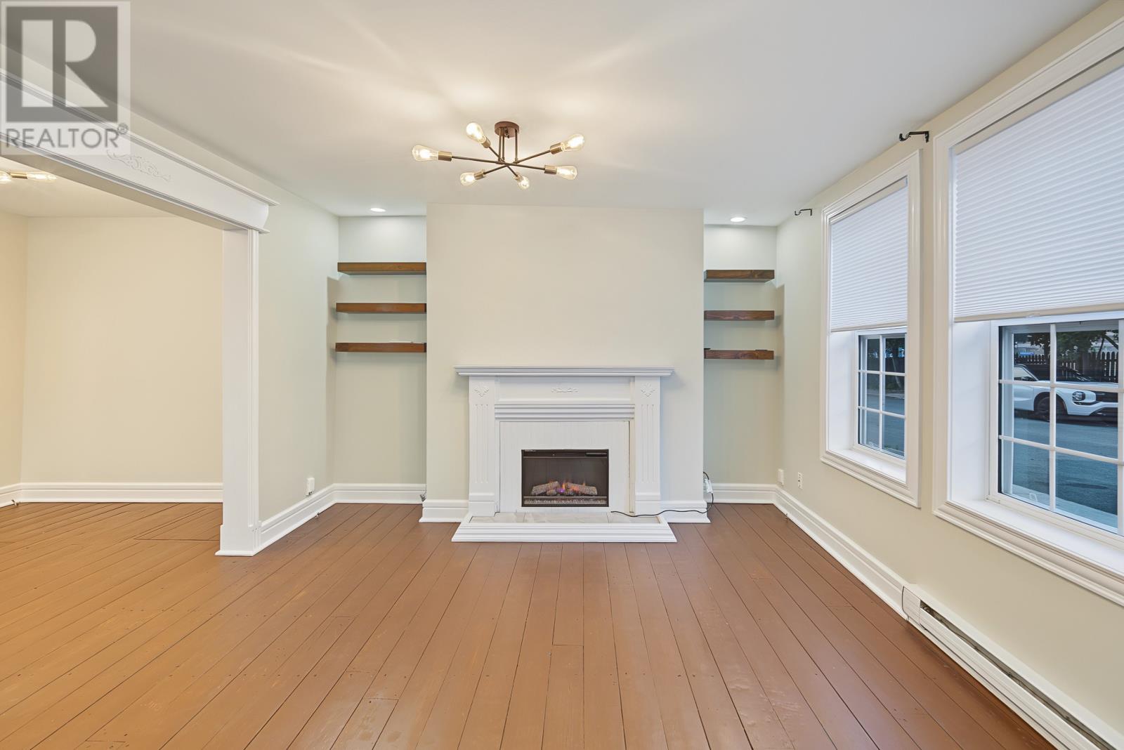 66 Colonial Street - 13