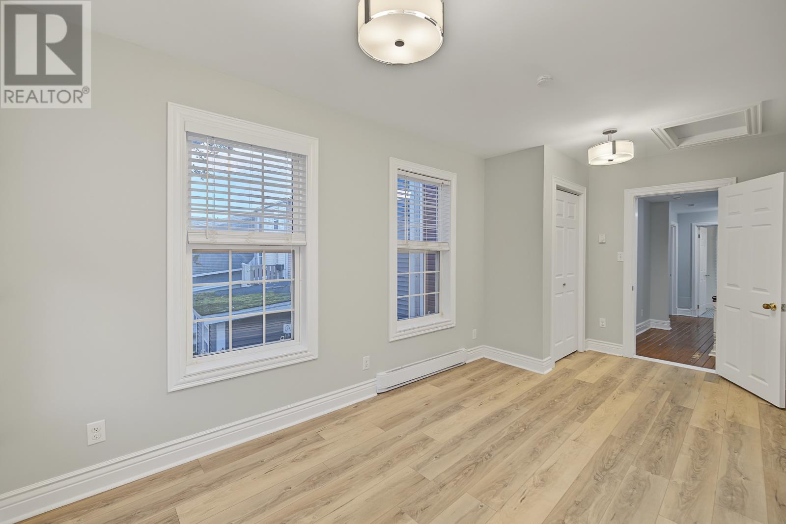 66 Colonial Street - 27