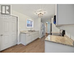 66 Colonial Street thumbnail 20