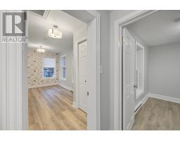 66 Colonial Street thumbnail 25