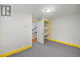 66 Colonial Street thumbnail 31