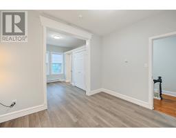 66 Colonial Street thumbnail 37