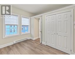 66 Colonial Street thumbnail 41
