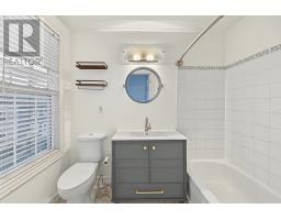 66 Colonial Street thumbnail 44
