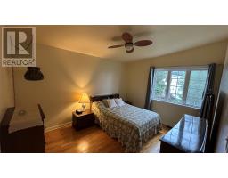 161 New Mexico Drive thumbnail 20