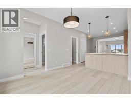 9989 Huxbury Drive NE - photo 10
