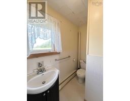 70 Wolsley Street, Springhill, NS B0M1X0 Photo 17