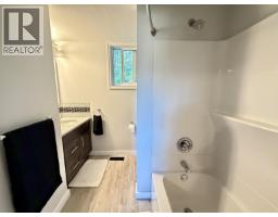 358 W 5th Street, Vanderhoof, BC V0J3A0 Photo 29