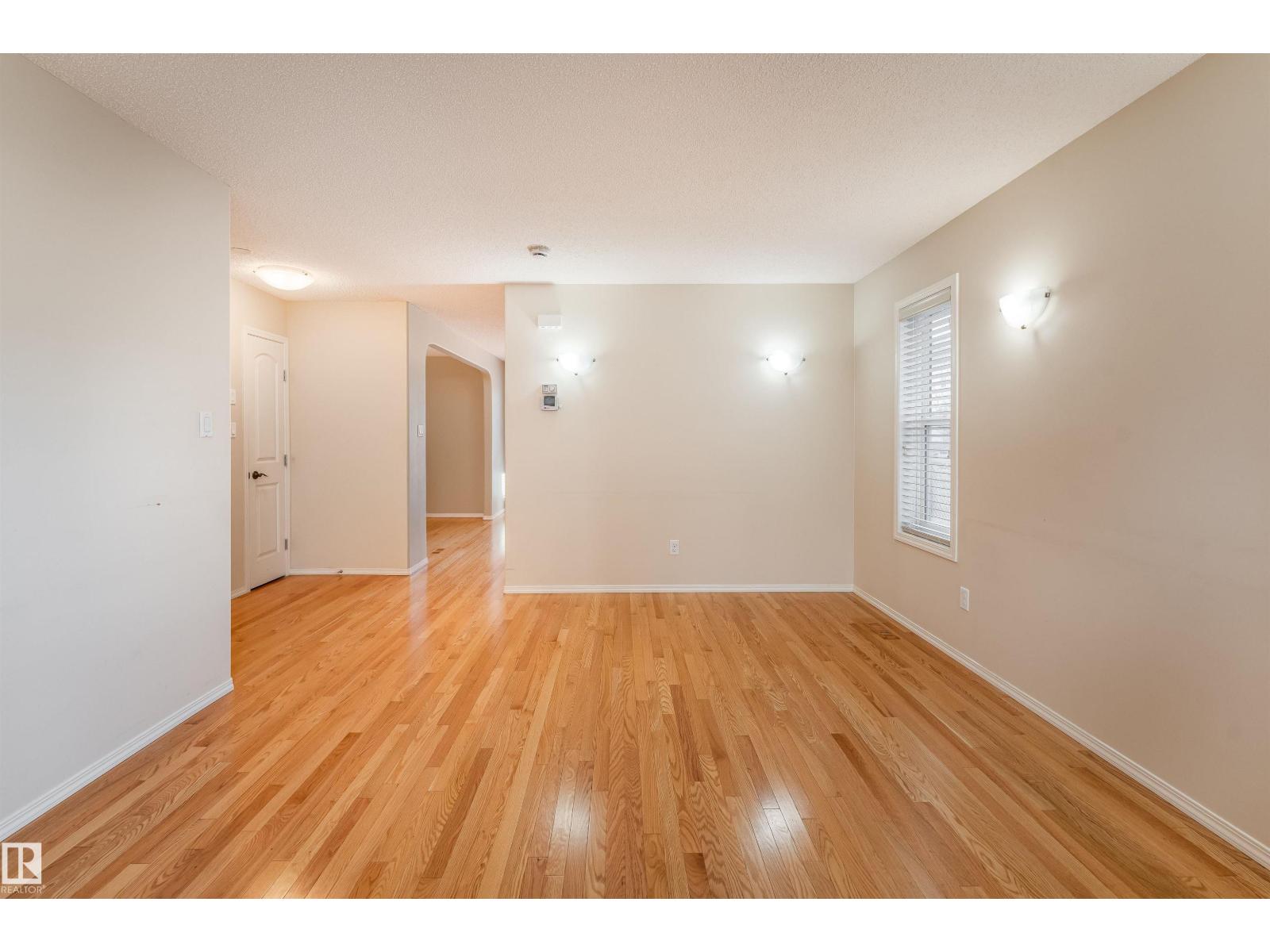 812 BARNES LINK SW - 13