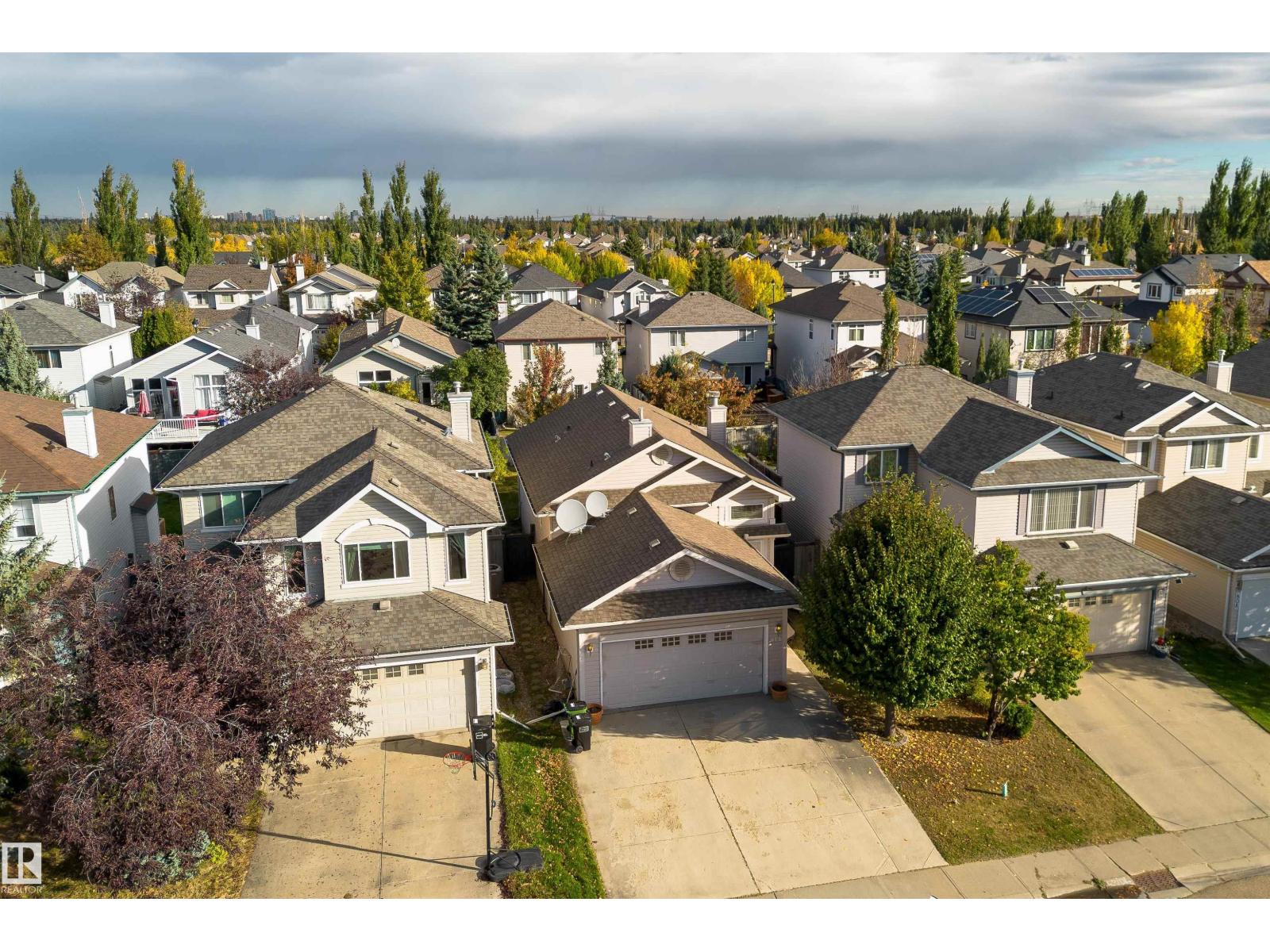 812 BARNES LINK SW - 43