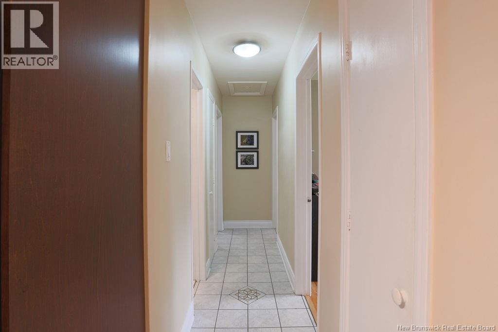 38 Forest Road - Image 17
